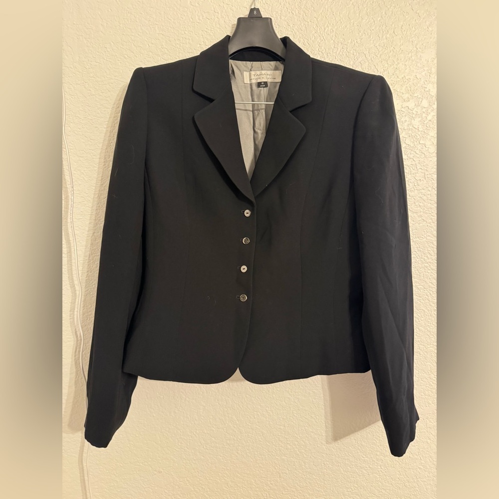Tahari Classic Black Women's Blazer